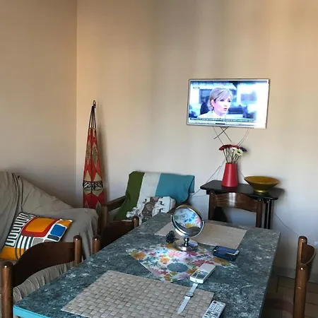 Flat Apartment